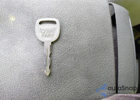 2003 Chevrolet Tahoe Ls from USA, damaged, VIN 1GNEC13V73J164409